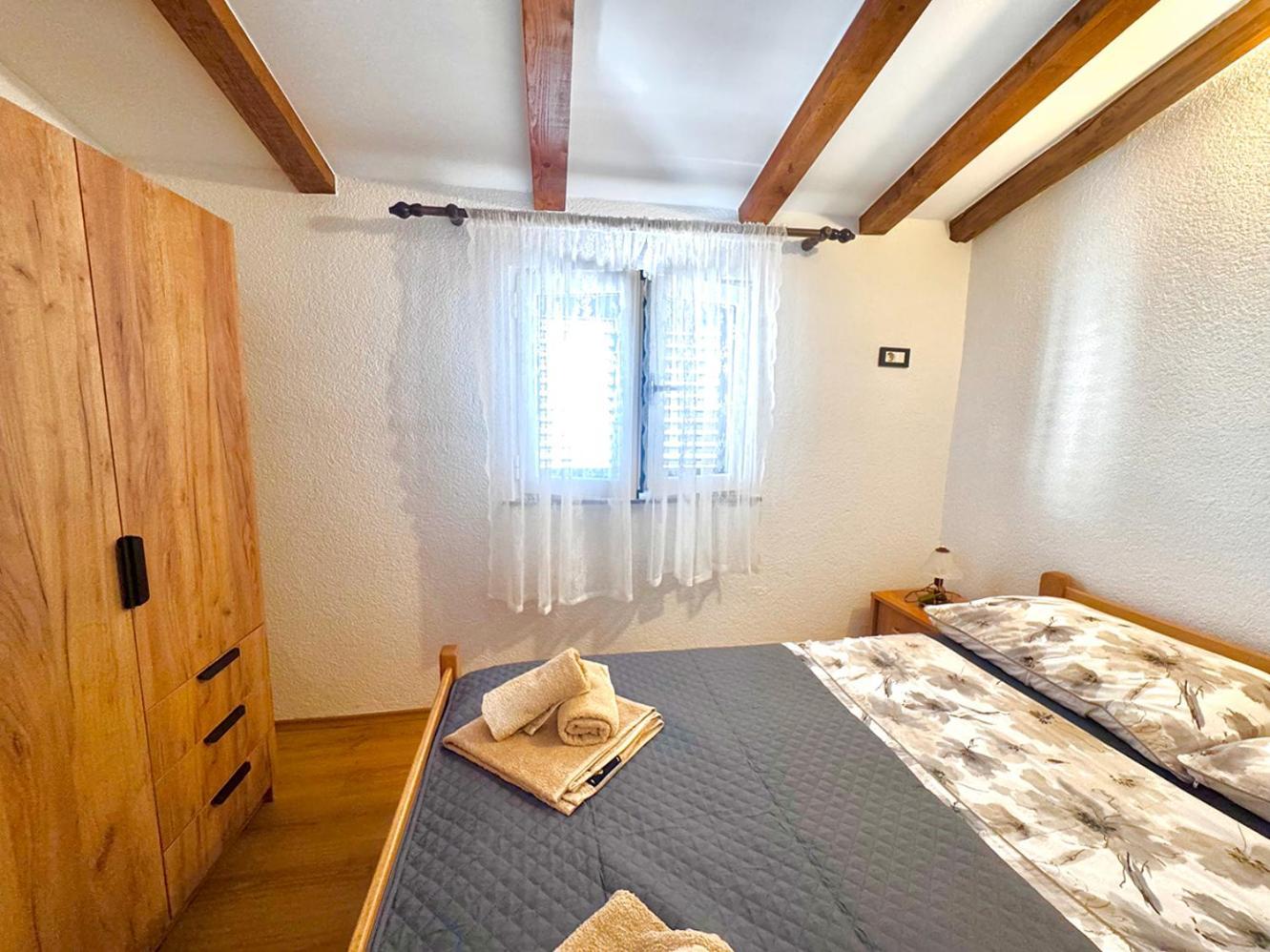 Apartments Ares Rovinj Bagian luar foto